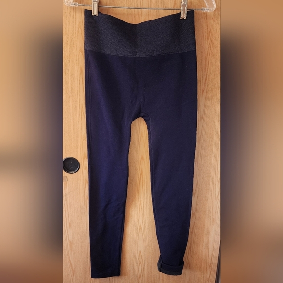 Womens  Navy Leggings - Picture 2 of 4